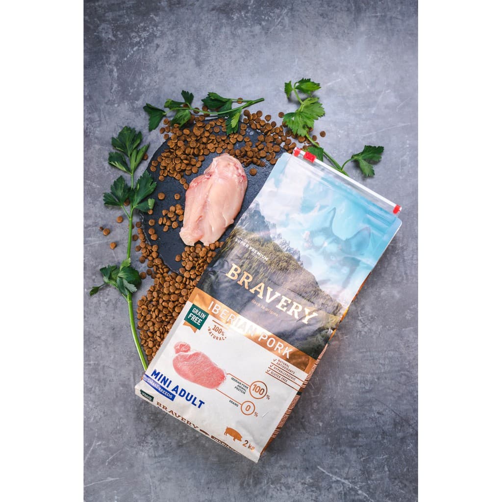 Bravery Mini Adult PORK 2KG Makanan Anjing Small Breed Adult Dog Food Premium Pelet - gambar 2